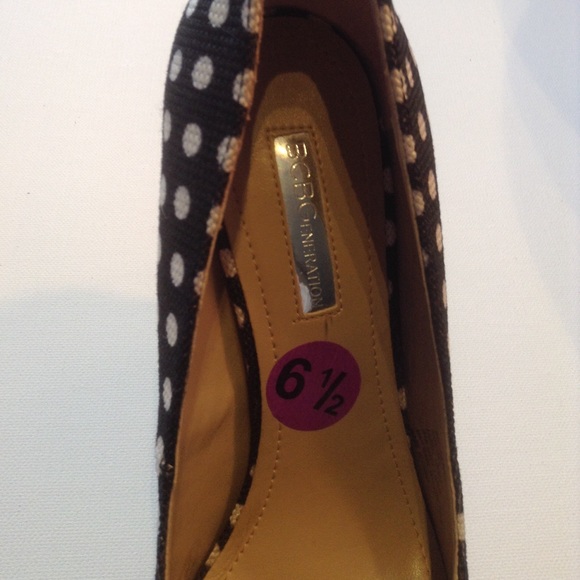 BCBGeneration Polka-Dot Heels - Picture 4 of 4